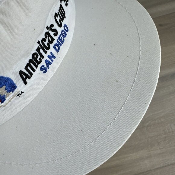 VTG America's Cup 1992 White Adjustable Strap Visor Sailing Nautical San Diego - Picture 3 of 8